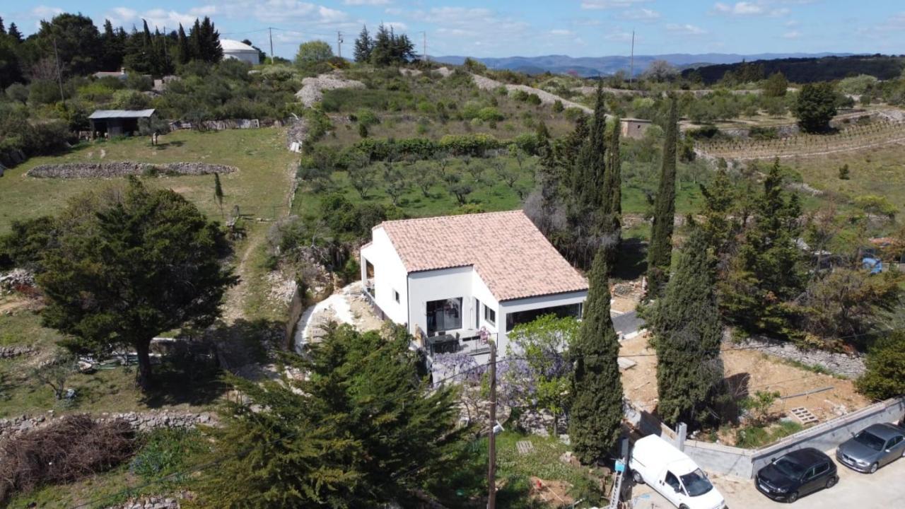 Proche Lac Du Salagou, Chambre Agreable Avec Salle D'Eau Et Wc Prive Lacoste  Exterior photo